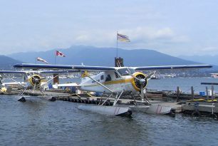 Canadian holy trinity: Twin Otter, Otter and Beaver seaplanes Canadian holy trinity: Twin Otter, Otter and Beaver seaplanes